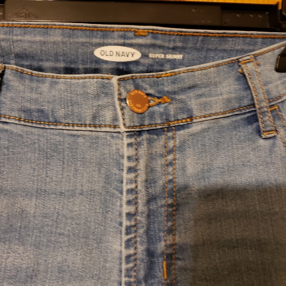 Old Navy Super Skinny Jeans sz 10 - Picture 4 of 6